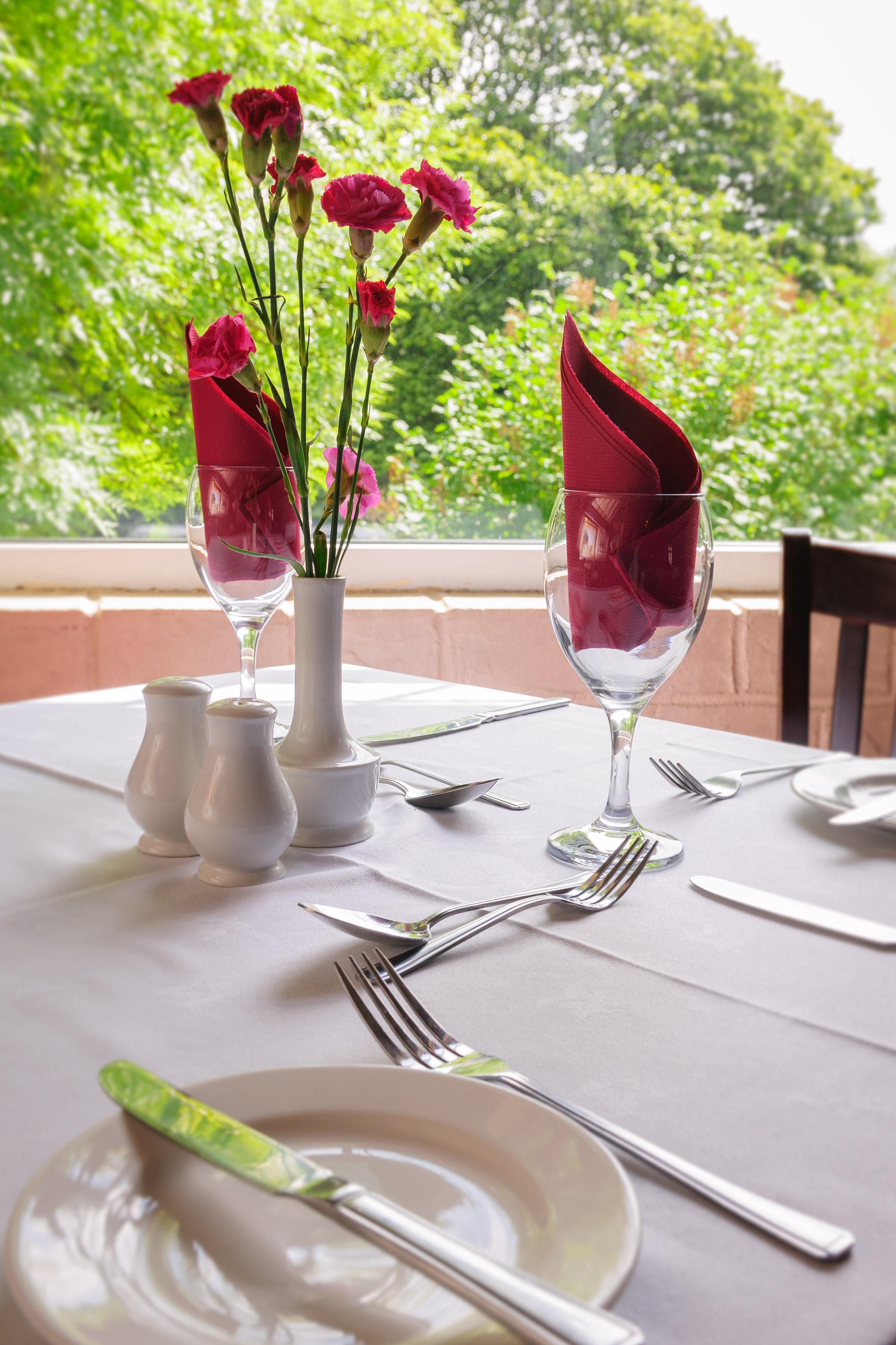 Brown Trout Golf & Country Inn أغادواي المظهر الخارجي الصورة