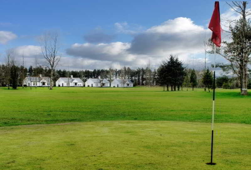 Brown Trout Golf & Country Inn أغادواي المظهر الخارجي الصورة